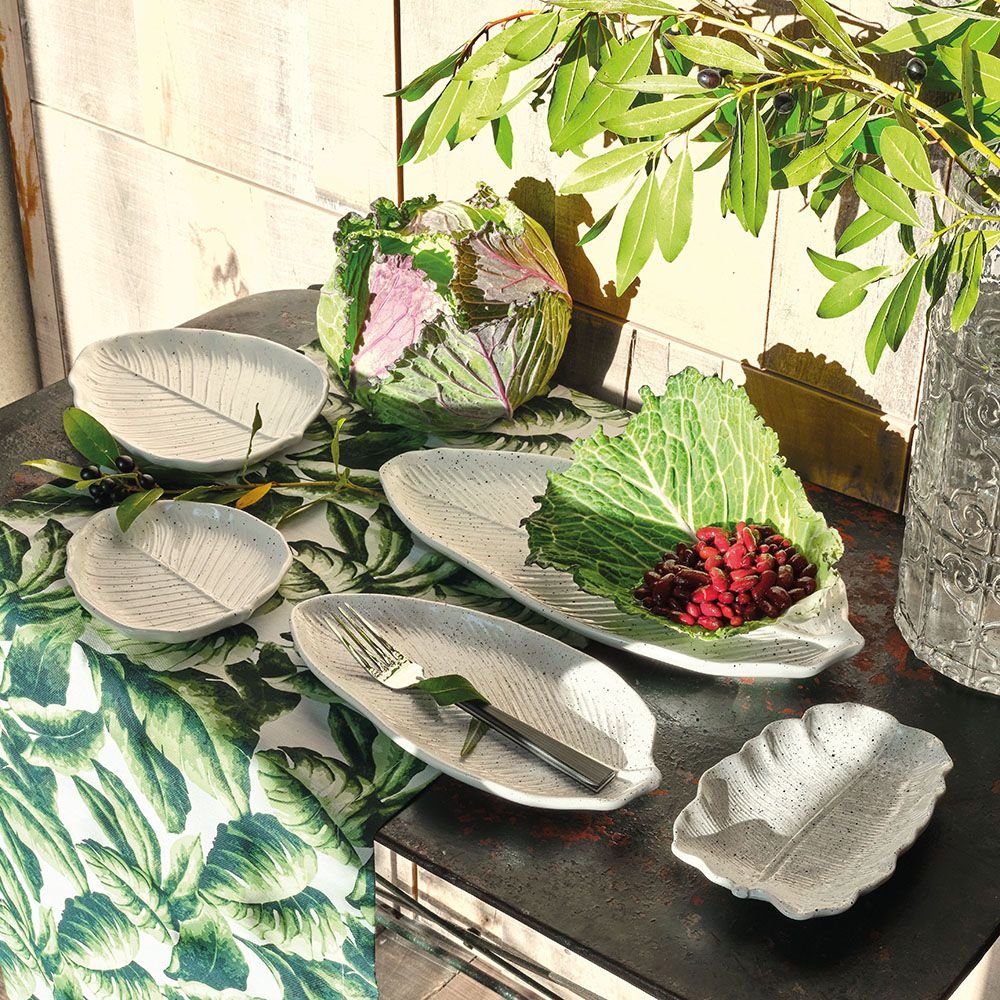 PLATO DE HOJA BLANCO JASPEADO 27 CM